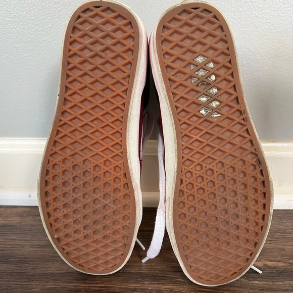 Vans Sk8-Hi burgundy shoes. Women’s size 8. Men’s size 6.5. - Picture 6 of 6